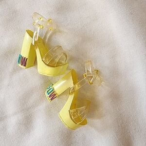 Rainbow High Shadow High Doll Shoes Yellow Platform Clear Strappy Heels Boho